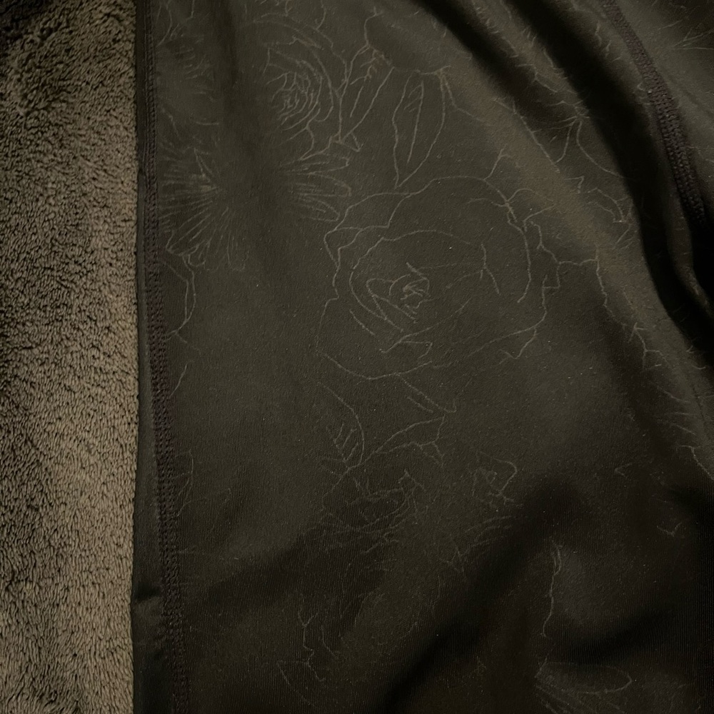 adidas rose print leggings! - Picture 3 of 5
